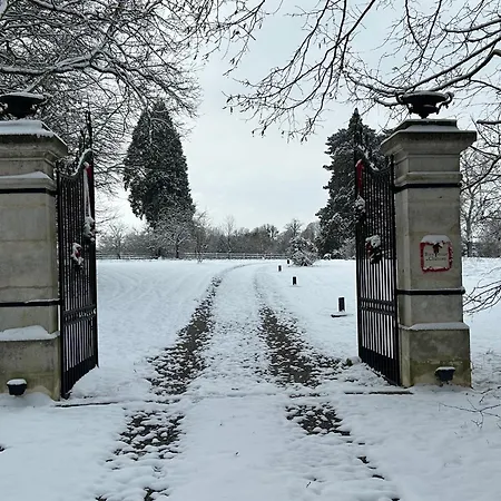 Bed and Breakfast Le Manoir Du Ribardon 3*