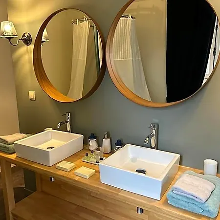 فندق مبيت وإفطار Le Manoir Du Ribardon