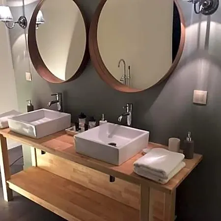 Le Manoir Du Ribardon فندق مبيت وإفطار