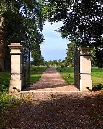 Le Manoir Du Ribardon Neuvy-au-Houlme