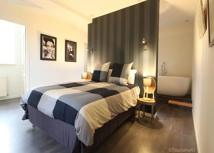 Bed and breakfast Le Manoir Du Ribardon